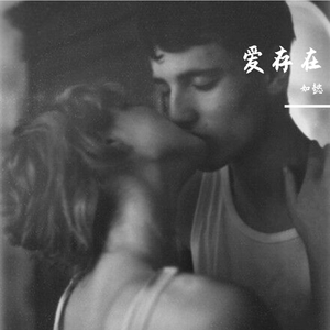 美女裸体㊙️撒尿偷拍
